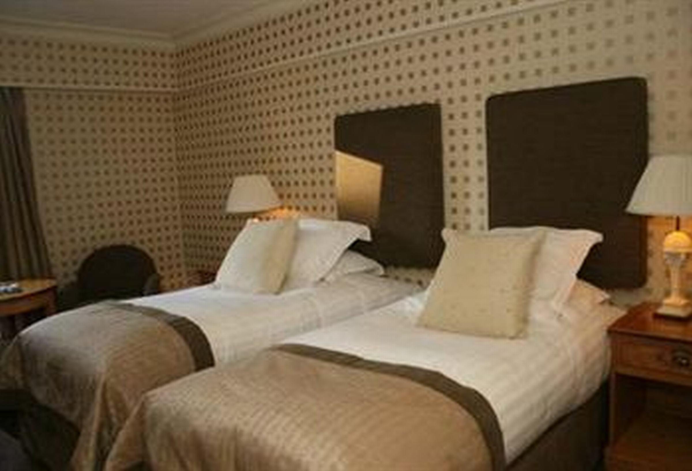 The Culloden Estate And Spa Holywood  Eksteriør billede A room at the hotel